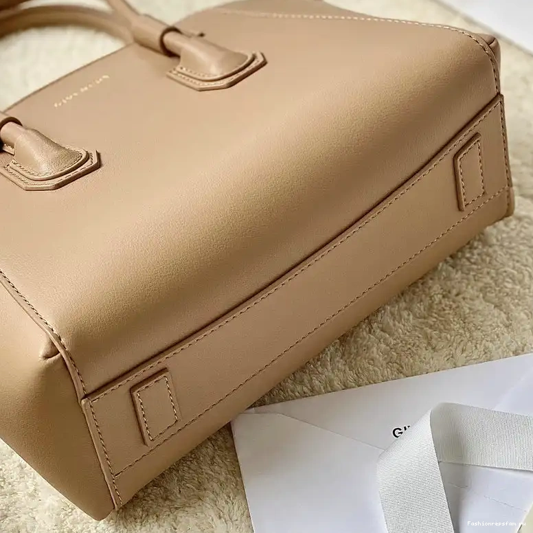 Fashionreps Givenchy 2209SW0091 Bag 0626